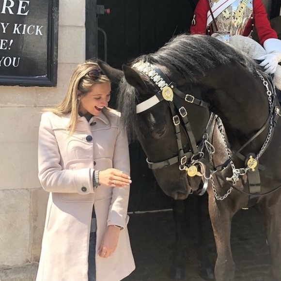 Tara Jarmon Light Pink Coat NWOT - Picture 3 of 5